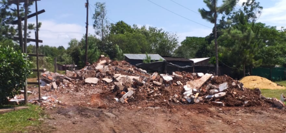 Insólito: construyeron un salón de usos múltiples y a los tres meses lo demolieron