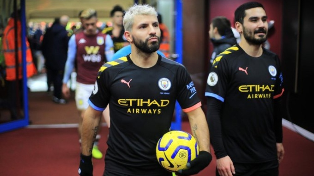 Agüero se metió en la historia de la Premier con un nuevo triplete