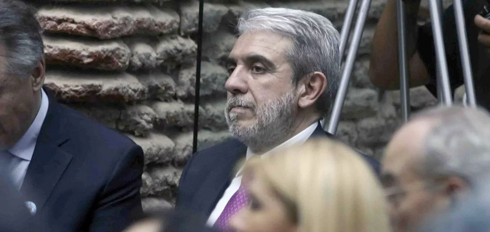 Y un día Aníbal Fernández volvió a la función pública