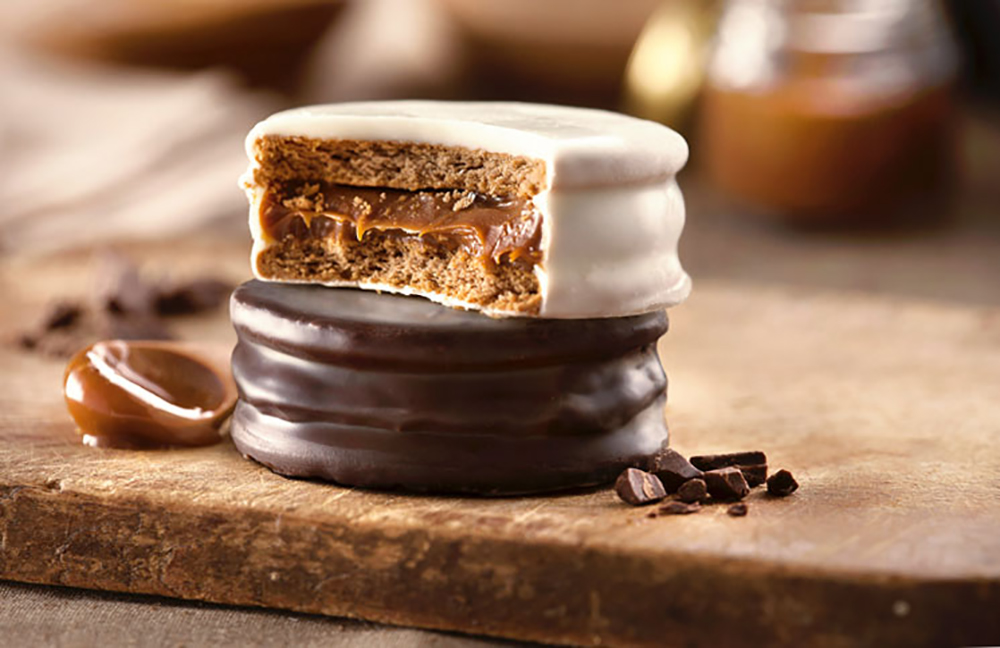 El tuit viral que explica por qué nunca hay que regalarle alfajores a un extranjero