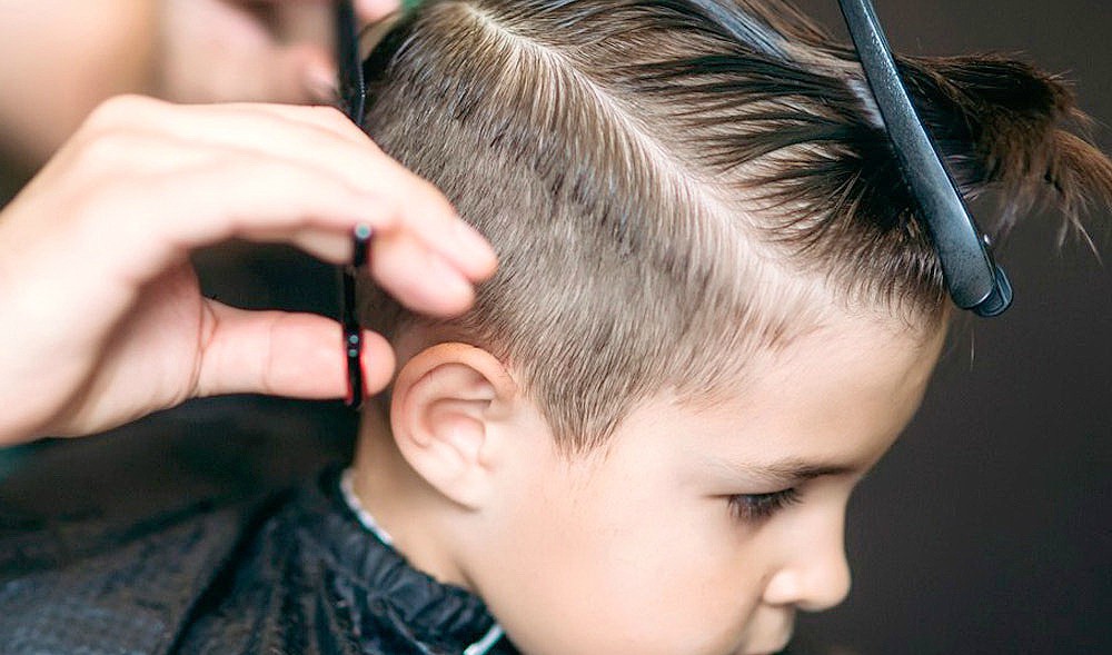 Peluquería solidaria para los niños del barrio San Jorge