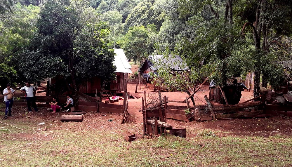 Continúa la búsqueda del sospechoso de degollar a una mujer frente a sus hijos