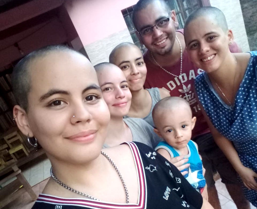 Los hermanos sean unidos: se raparon para acompañarla en su lucha contra el cáncer