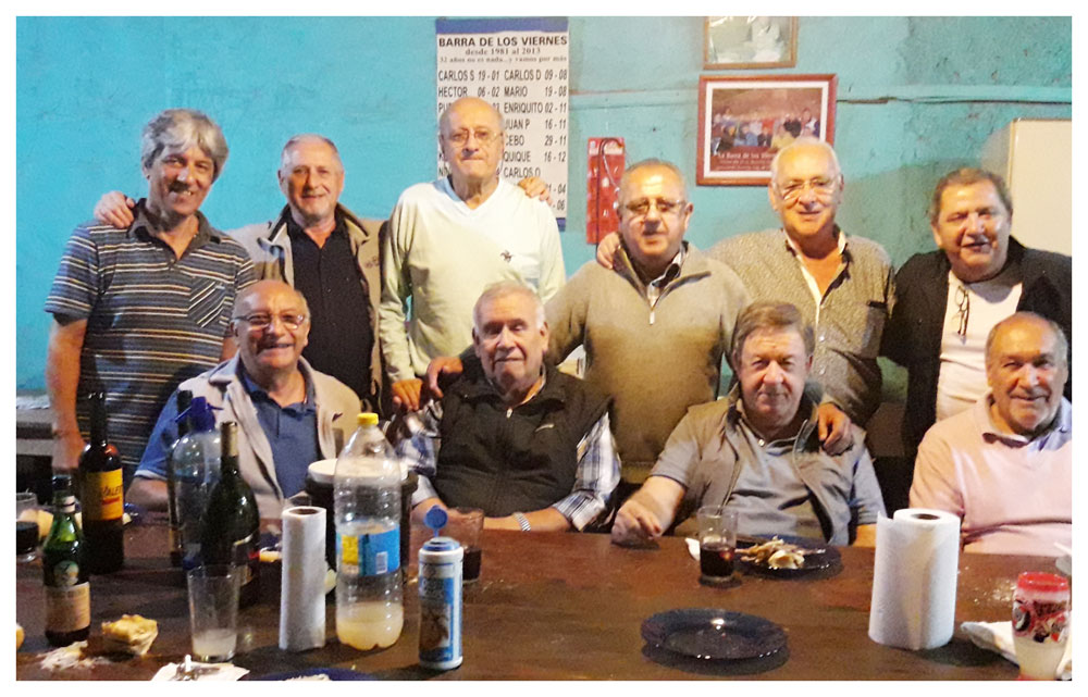Barra de los viernes, un culto a la amistad