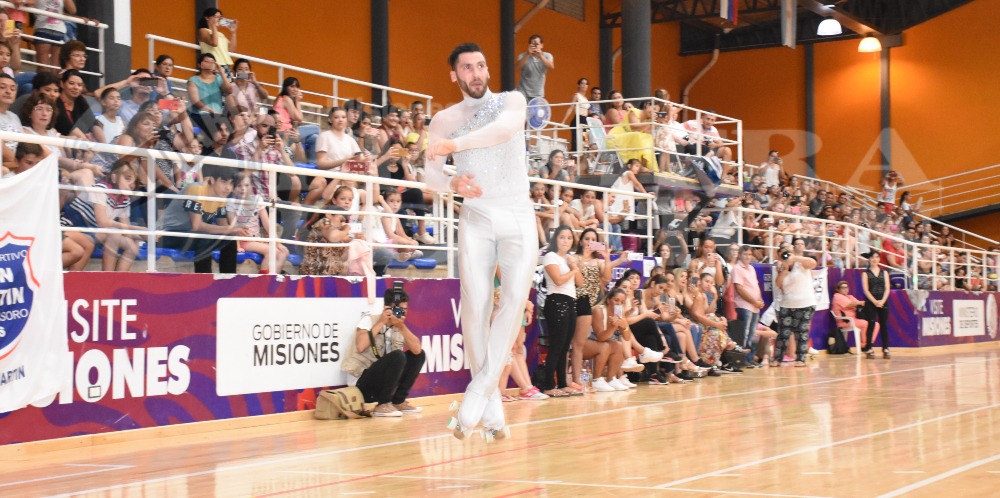 El “Messi” del patín deslumbró al público en el Finito Gehrmann