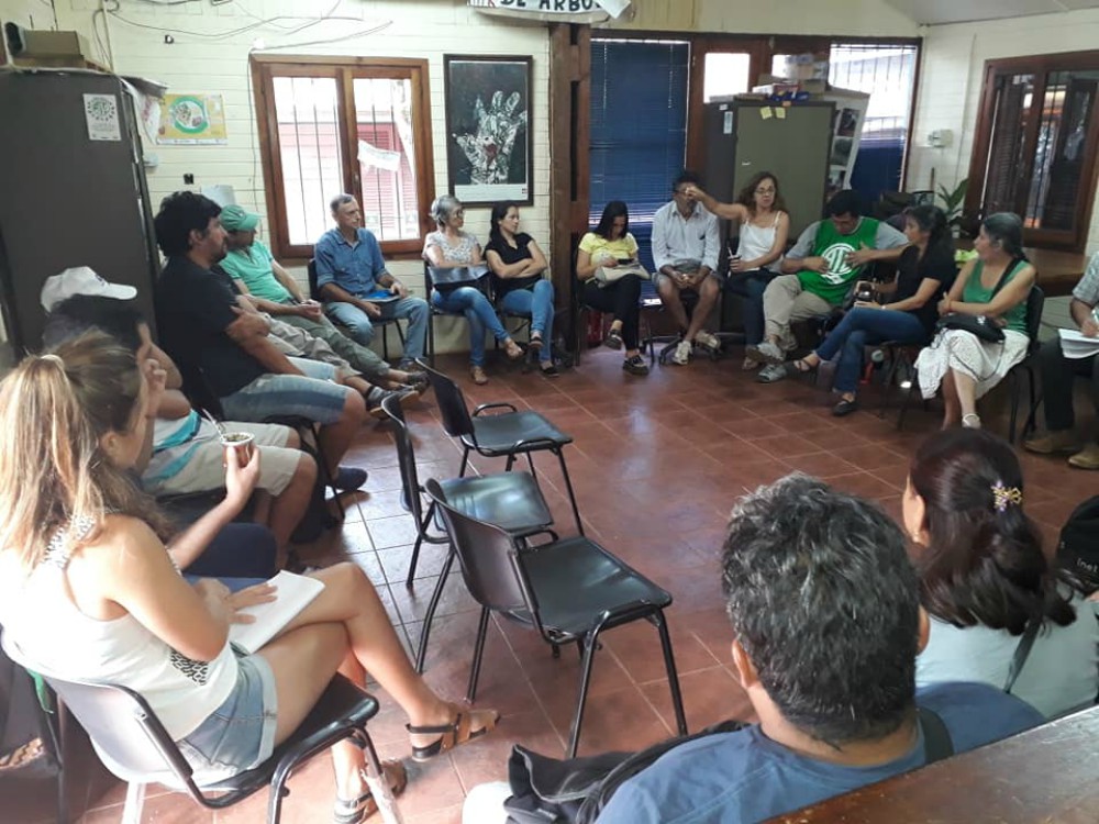Trabajadores despedidos de Agricultura Familiar siguen sin recibir respuestas