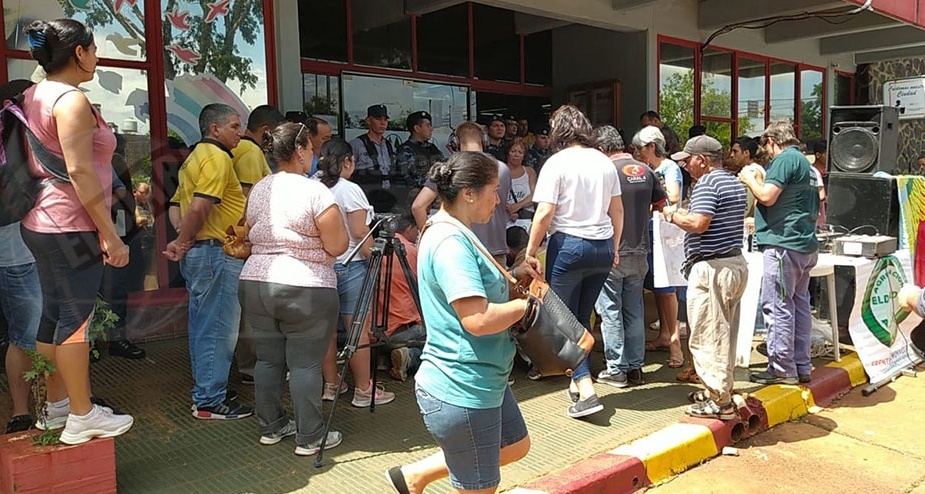 Tensión frente a la CEEL por las facturas de energía