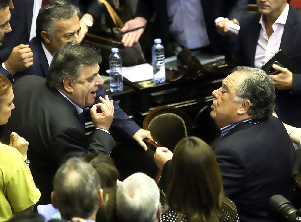 Yasky: “La oposición hizo un papelón y quedó en offside”