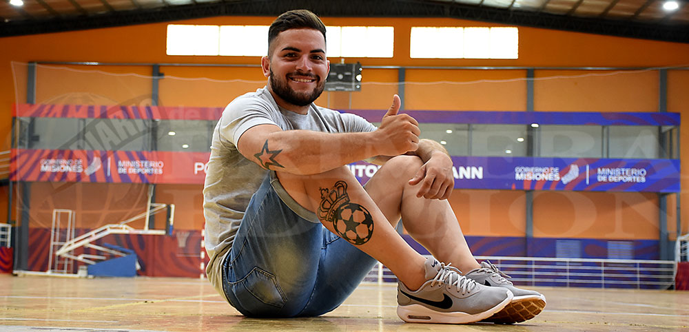 De repartir harina a jugar en Racing