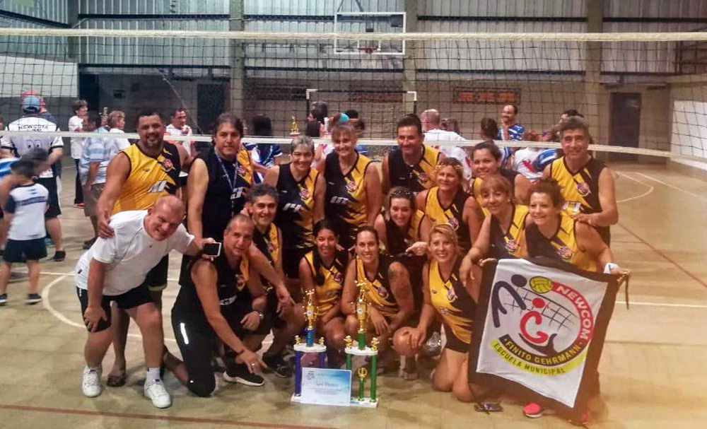 “Los Finitos” se subieron al podio en Corrientes