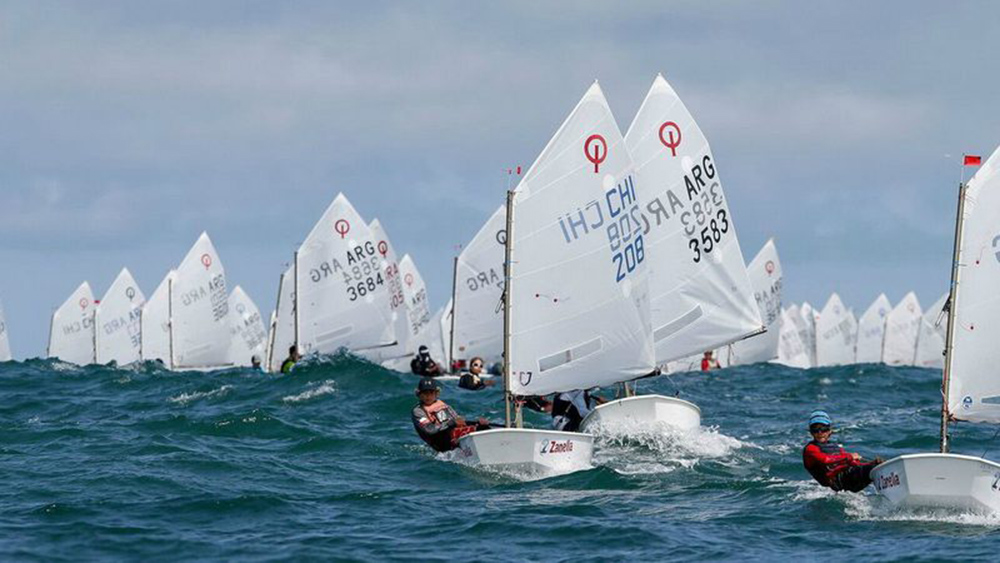 Los misioneros abrieron la semana internacional de yachting