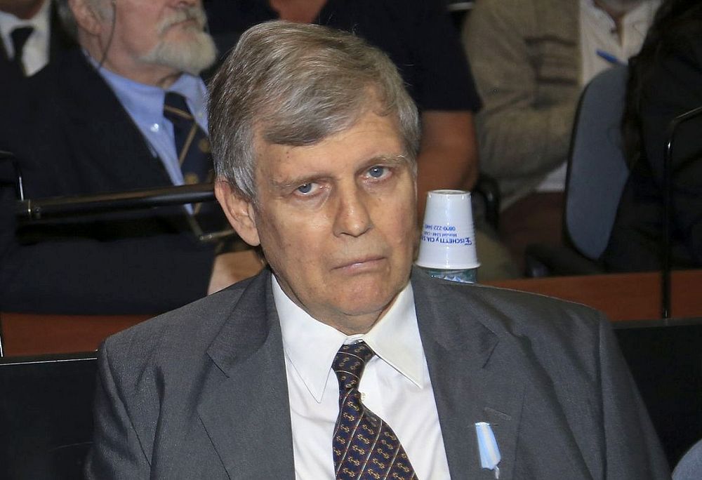 Astiz pidió prisión domiciliaria y será sometido a estudios médicos