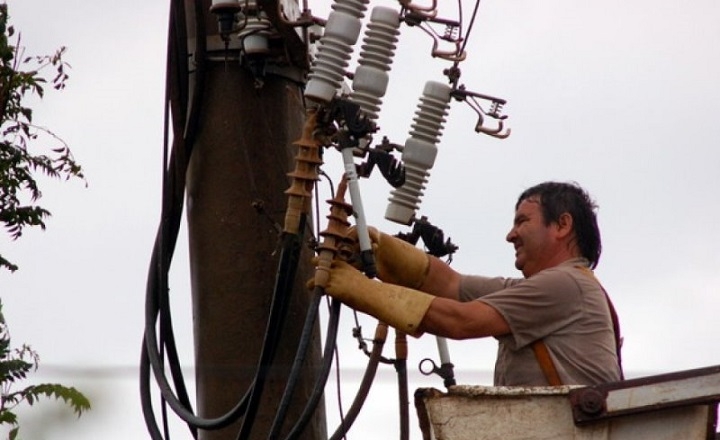 ¿A quién se lleva el reclamo por la falta de alumbrado público?