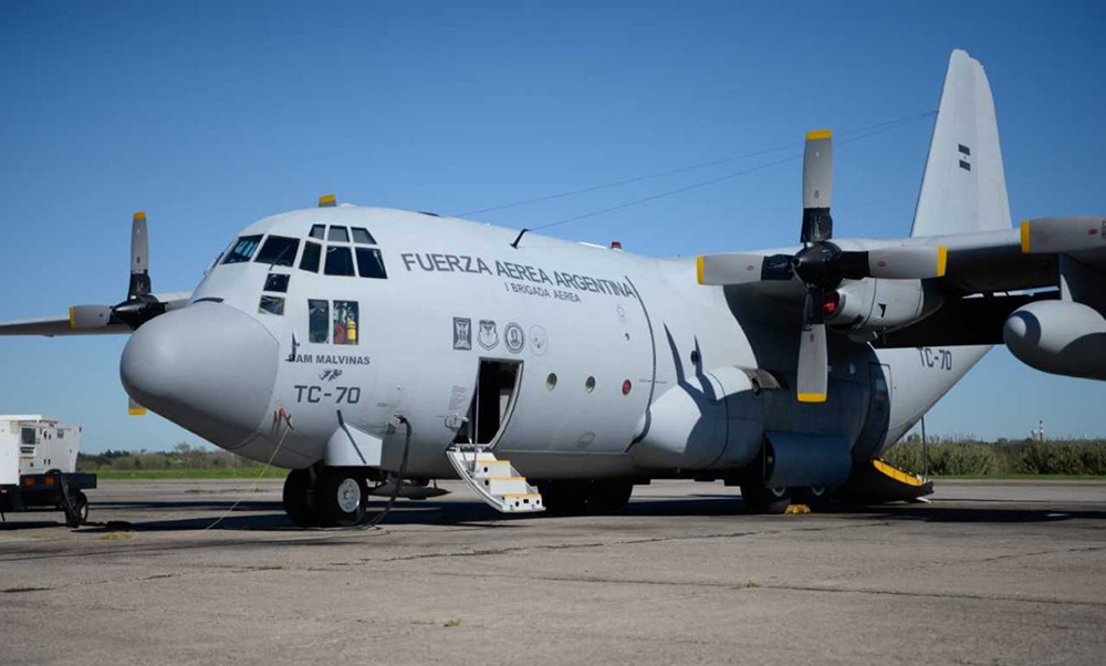 argentinos - dos aviones buscarán a argentinos varados en Perú