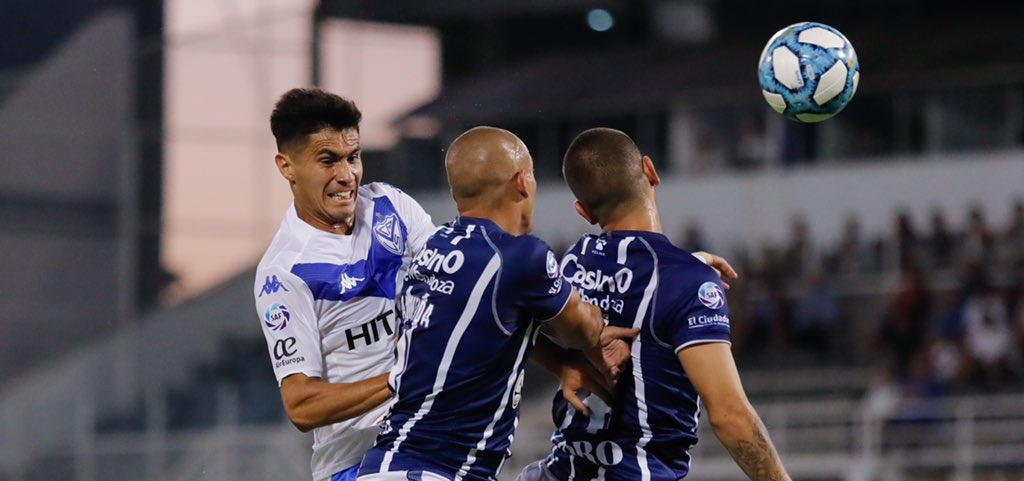 Godoy Cruz sorprendió a Vélez en Liniers