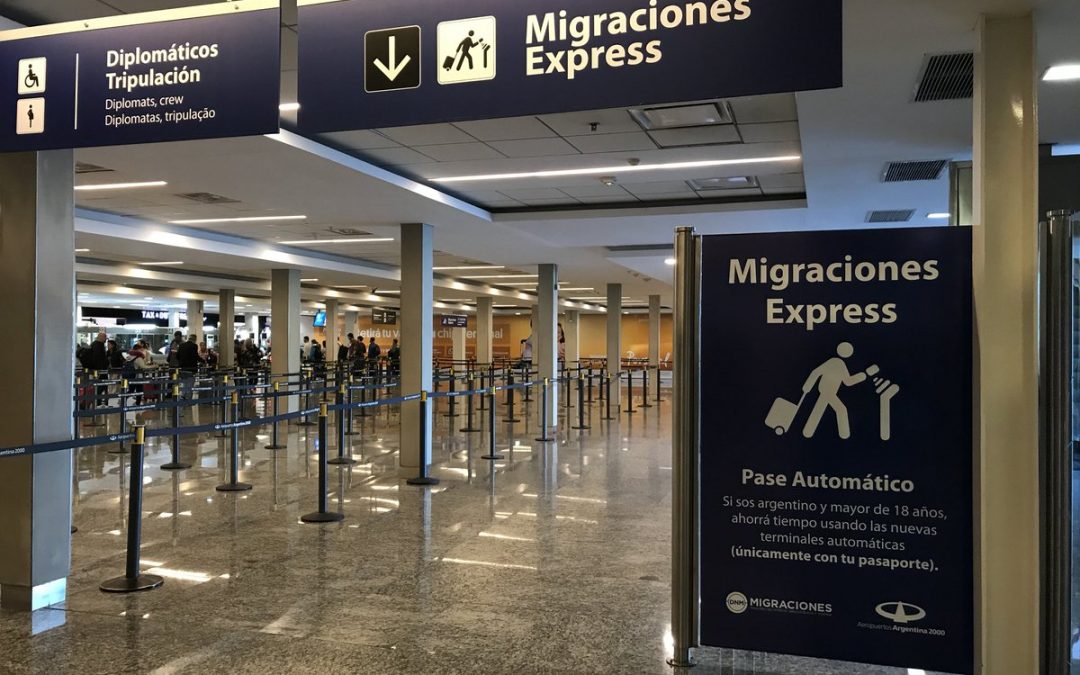 Una panadería de Guaraní entregó pan y facturas a un hogar de ancianos