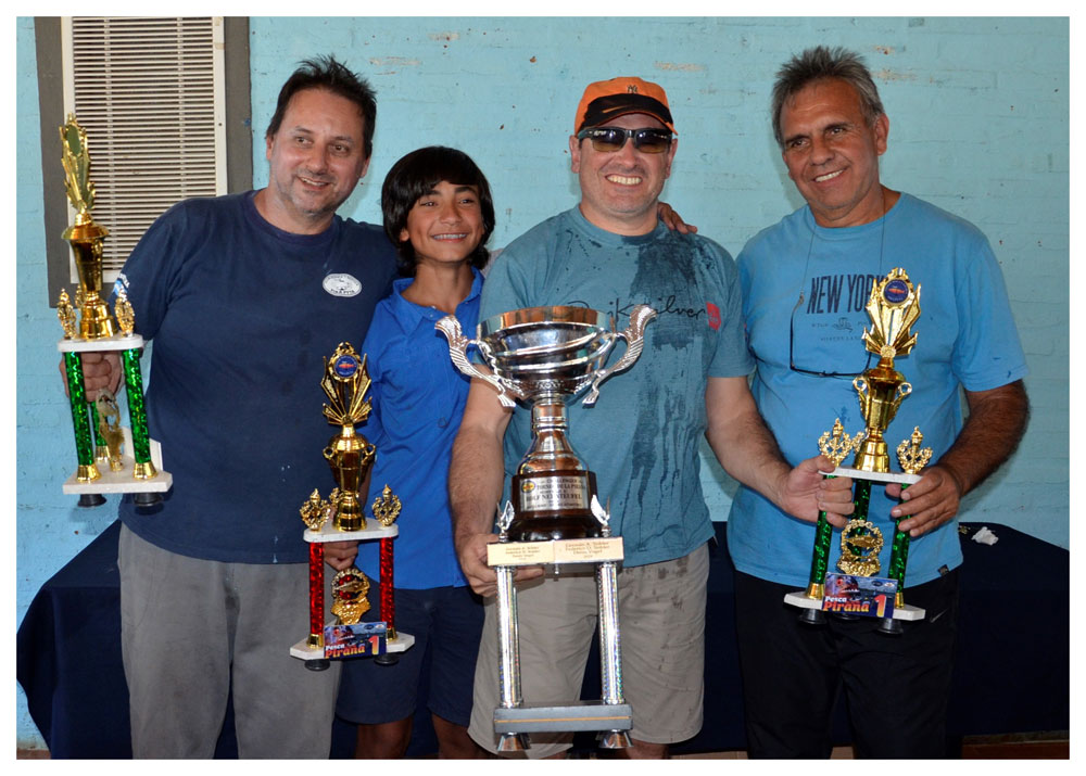 Una forma diferente de disfrutar el río, Pontoon 240 y 240 Hard Top