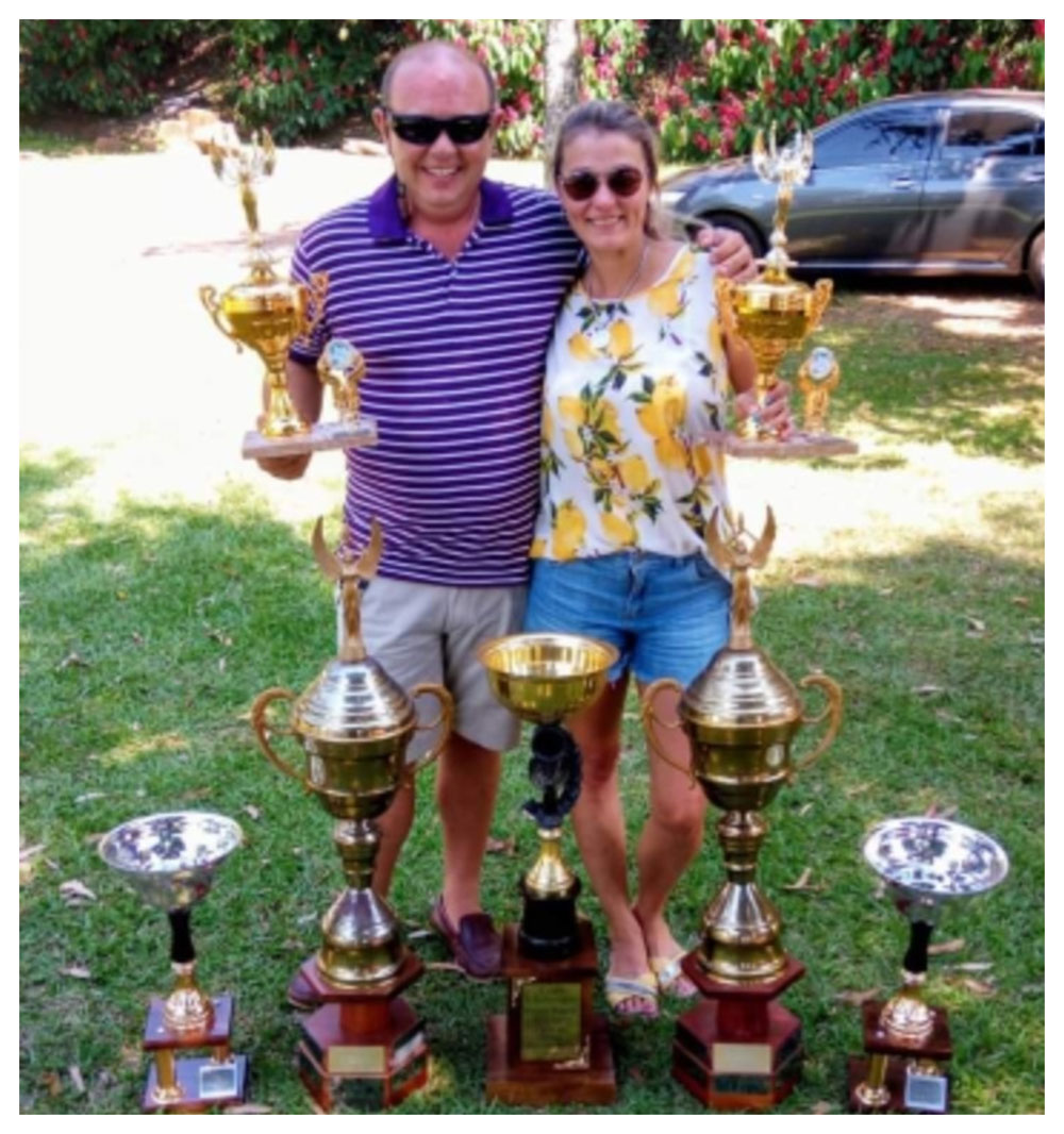 Una forma diferente de disfrutar el río, Pontoon 240 y 240 Hard Top