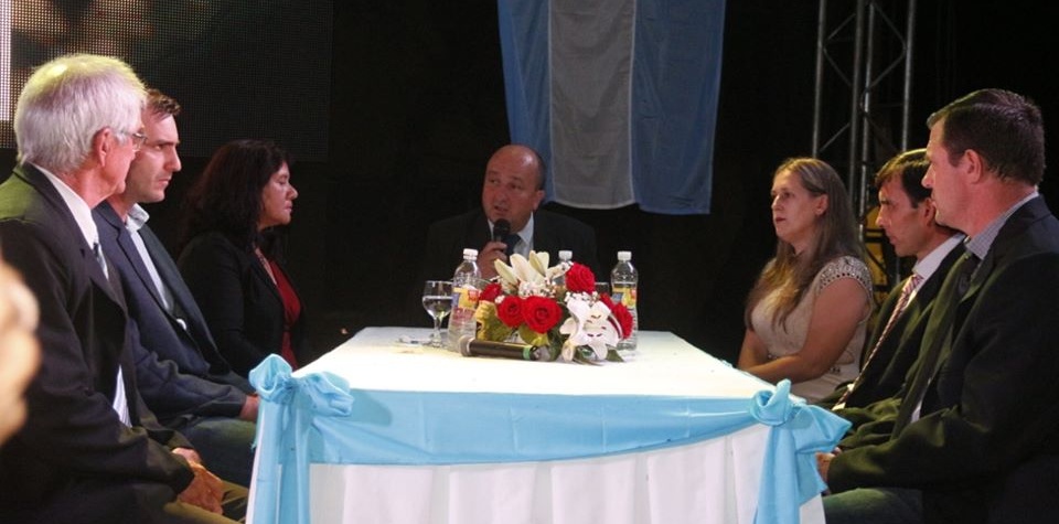 El concejal Holl fue apartado de su cargo para ser investigado