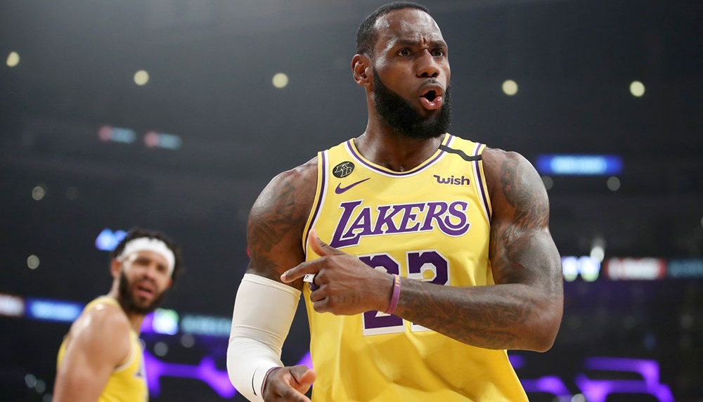 LeBron James advirtió: “No jugaré sin público”