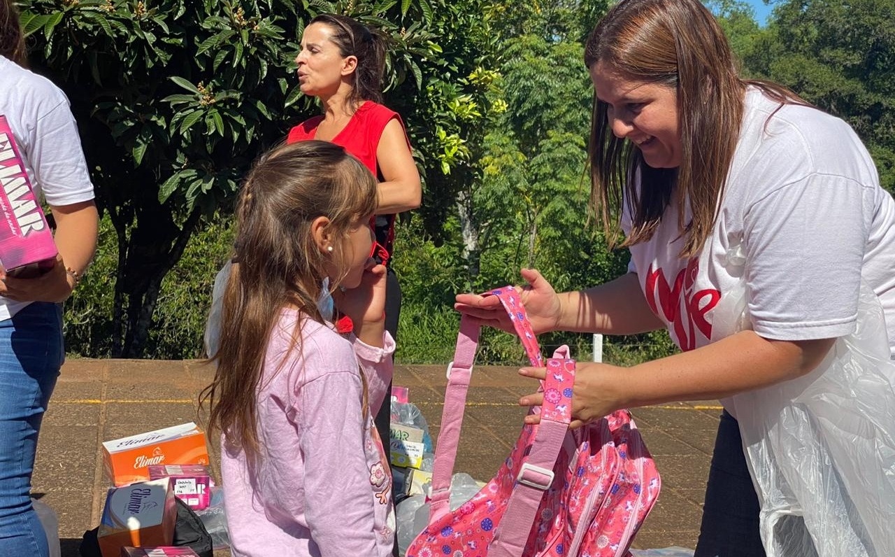 Mamis Solidarias en escuelas rurales y comunidades mbya