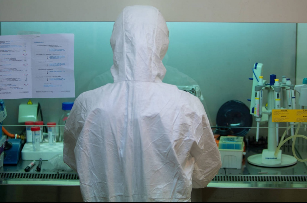 Test - Se trata de un test que diagnostica los casos de Coronavirus Covid-19 y ofrece resultados en 5 minutos. La prueba fue fabricado por la farmacéutica Abbott y afirman que estará disponible la semana próxima.