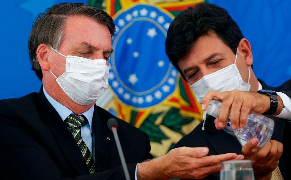 Harto de Bolsonaro, el ministro de Salud de Brasil anunció su renuncia