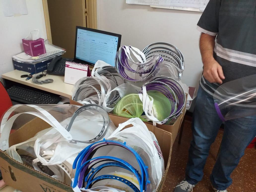 La solidaridad posibilitó la entrega de 600 protectores faciales en Misiones
