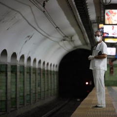 Cuarentena - Según un estudio de la Universidad de Harvard, se necesitarán de varios períodos de cuarentena social mientras no exista un antídoto contra el coronavirus