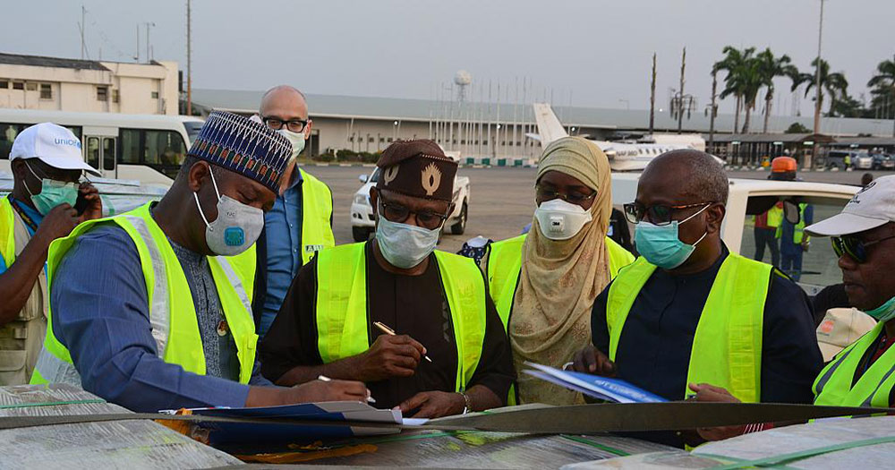 La policía de Nigeria mata a 18 personas para hacer cumplir la cuarentena