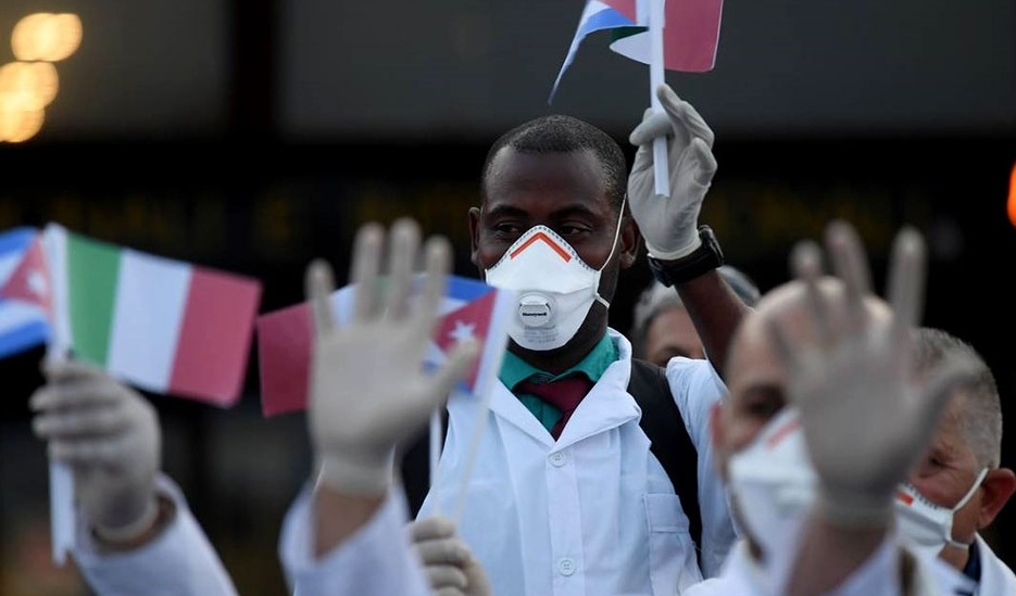 Luis Flores duro con el arribo de médicos cubanos al país: “No hacen falta”