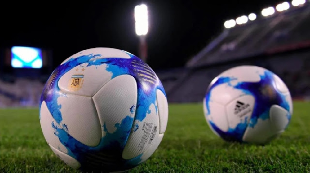 El fútbol argentino quiere terminar la temporada y suspender descensos