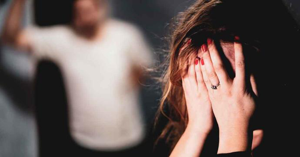 Amenazó a su pareja con un machete y fue detenido