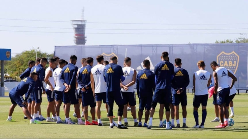 Boca abonó los salarios completos y está al día con el plantel