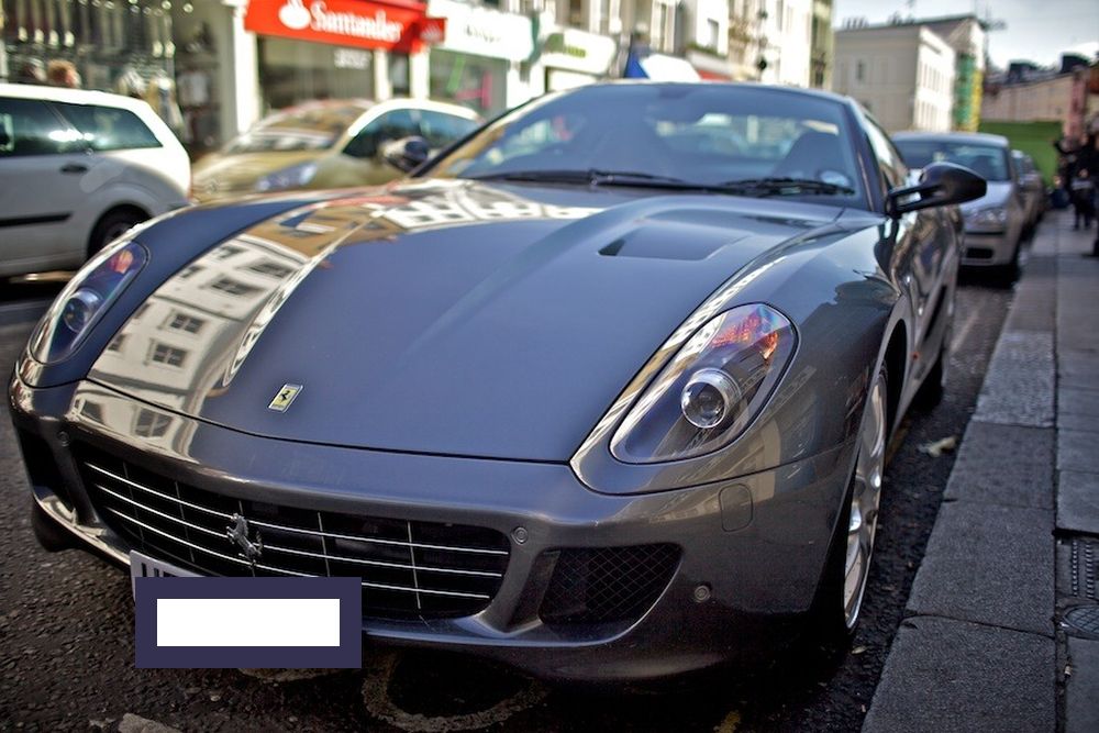 La venta de autos nuevos se derrumbó 97.3% en abril en Reino Unido