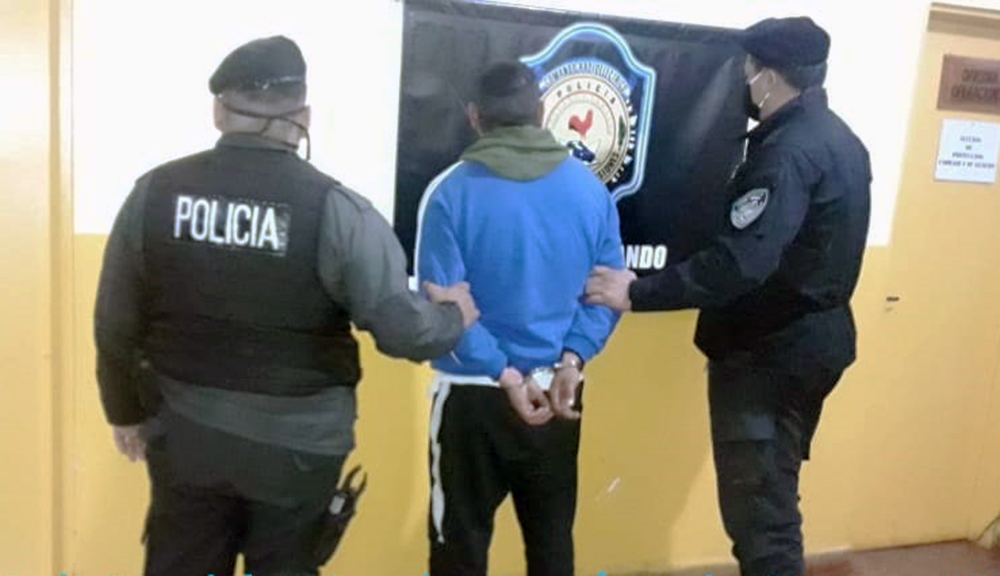 Policía - Detenido