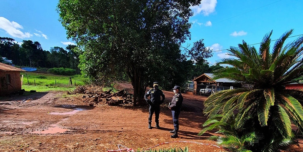 PERICIAS. La zona donde ocurrió el ataque y la investigación policial.