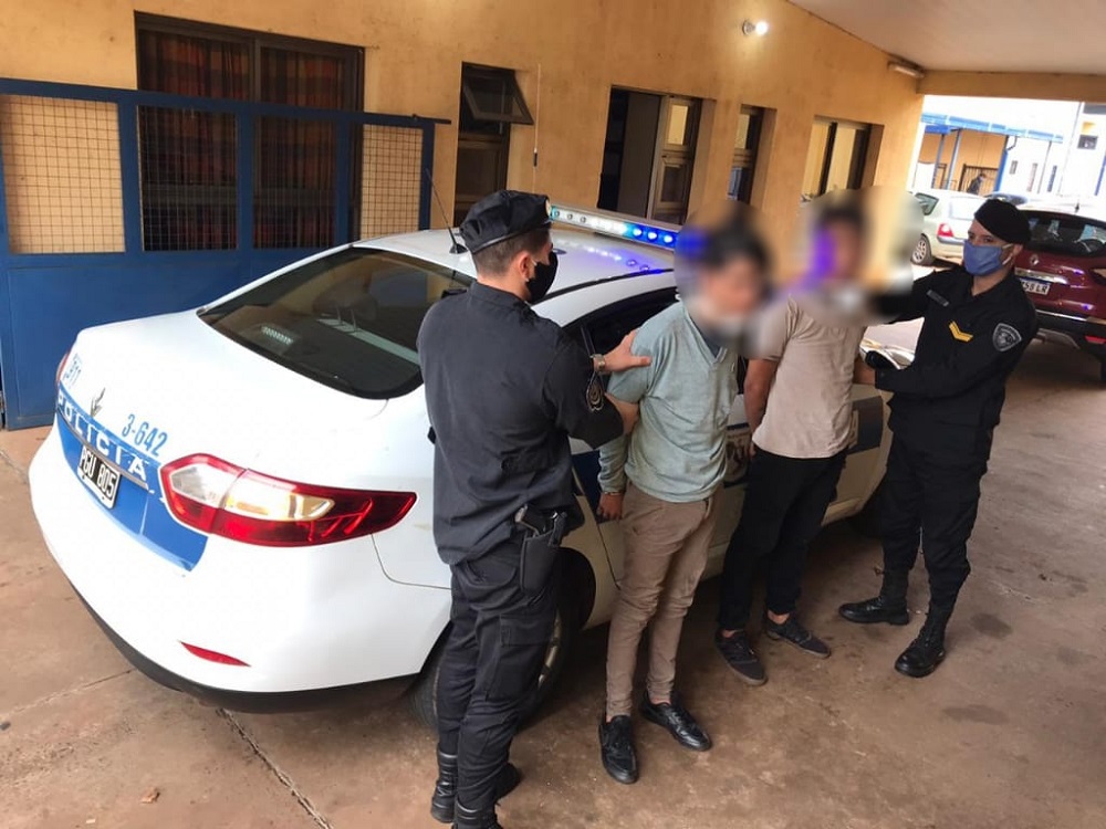 Posadas: hermanos intentaron robar una moto y terminaron detenidos