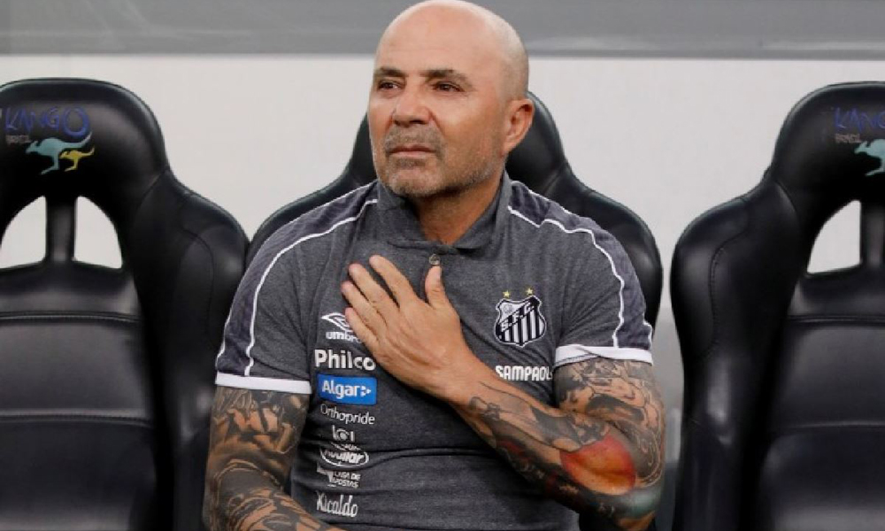 Bronca contra Sampaoli en el Mineiro por los sueldos
