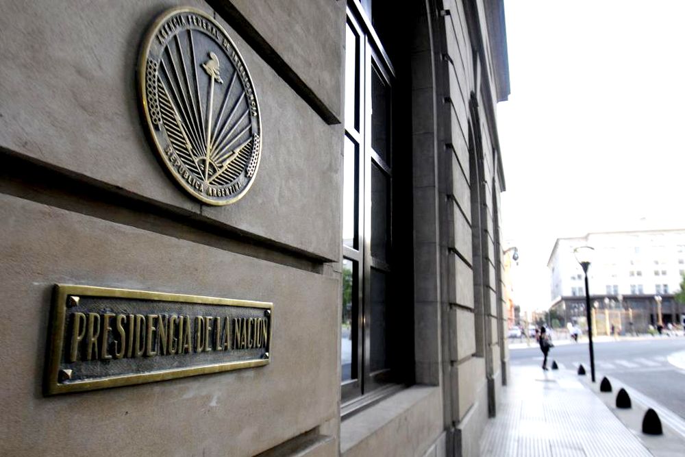 AFI: Alberto Fernández extendió la intervención por otros 180 días