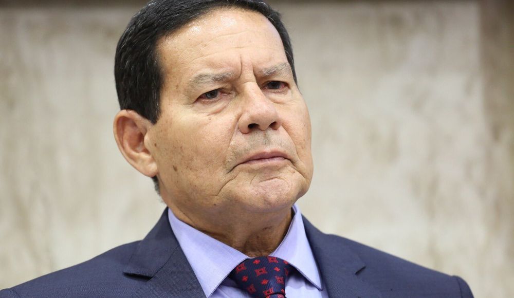 “Las Fuerzas Armadas de Brasil se mantienen disciplinadas”