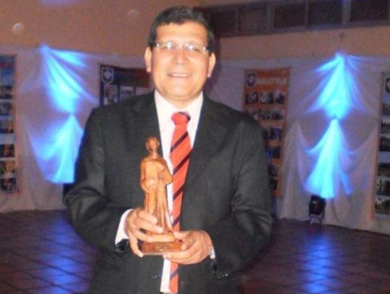 Luis Armando Galarza: el fuego sagrado de la locución