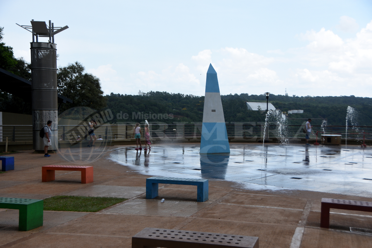 Miles de personas buscan pasar la nueva cuarentena en Mar del Plata