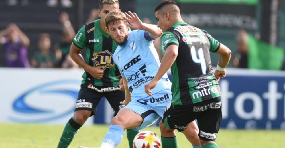 AFA planea que se jueguen partidos del Ascenso, como previa a los de Primera División