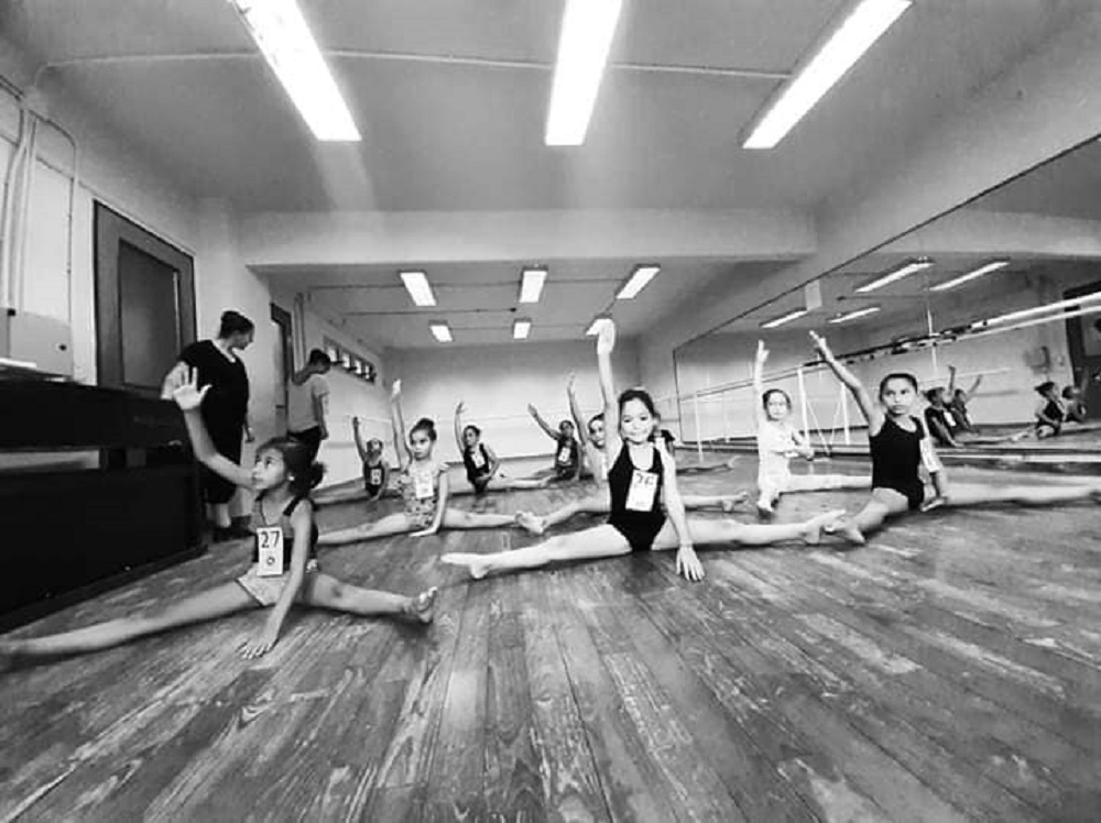 Bailarines seguirán aprendiendo online