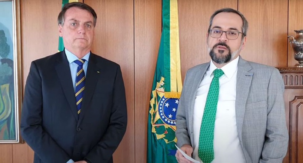 Renunció el ministro de Educación de Brasil y lo hizo junto a Bolsonaro