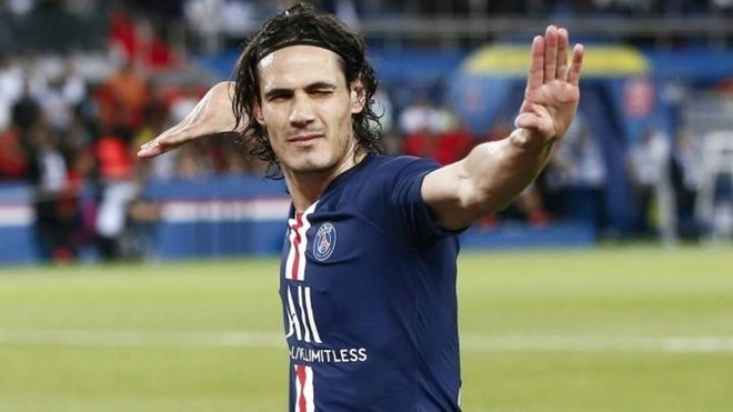 El uruguayo Cavani se marchó del PSG sin prorrogar para jugar la Champions League