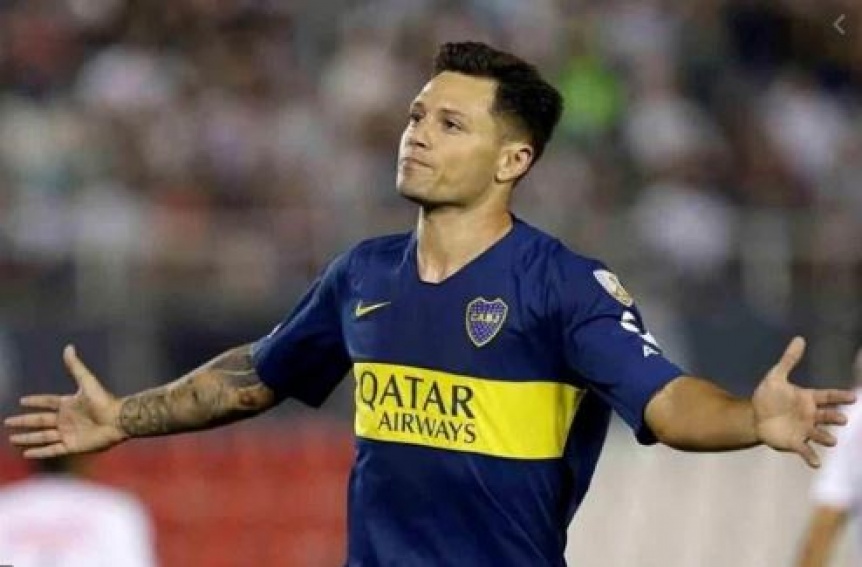 Mauro Zárate está cerca de renovar su contrato con Boca
