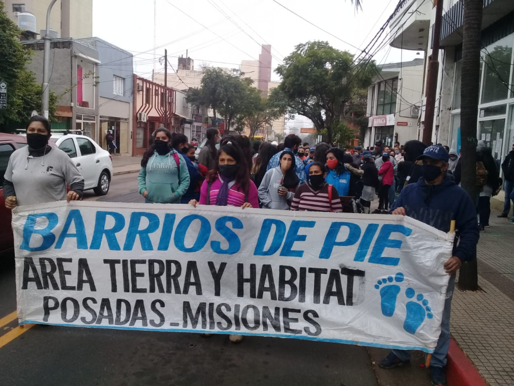 Barrios de Pie se movilizó en Posadas y reclamó a Nación la entrega de alimentos