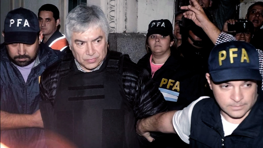 Piden 8 años y 6 meses de prisión para Lázaro Báez